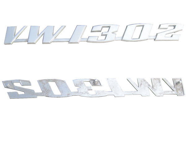 Schriftzug "VW 1302" 3 Stifte, mit Abstand 107 mm - Gebrauchtteil
